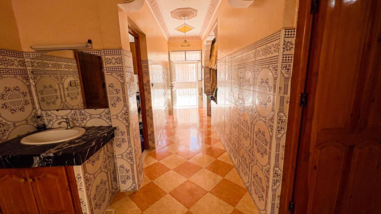 Dar Haut De Gamme Et A Un Prix Imaginaire Hostcom For Families Only Oujda Buitenkant foto