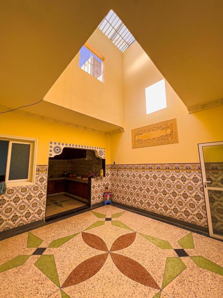 Dar Haut De Gamme Et A Un Prix Imaginaire Hostcom For Families Only Oujda Buitenkant foto